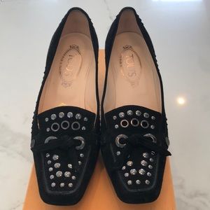 Tod’s Black suede pumps w/studs lace detail.